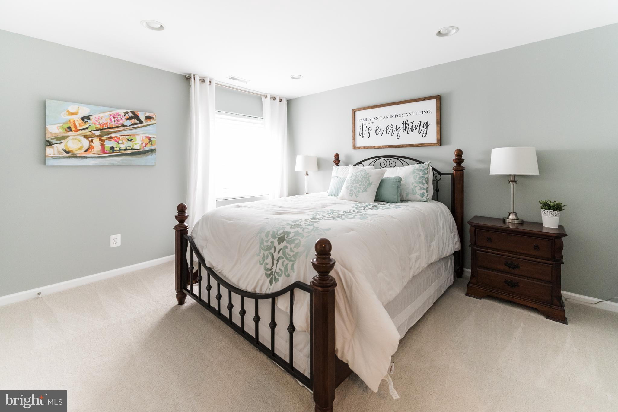 ELYSIAN HEIGHTS - Residential