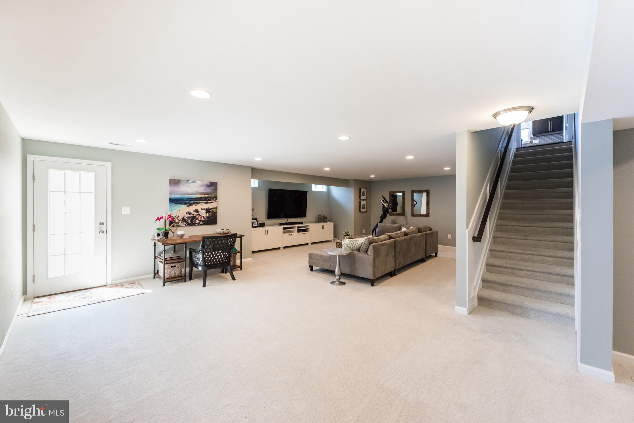 ELYSIAN HEIGHTS - Residential