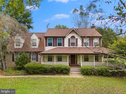 16371 QUAIL RIDGE DRIVE AMISSVILLE VA 20106