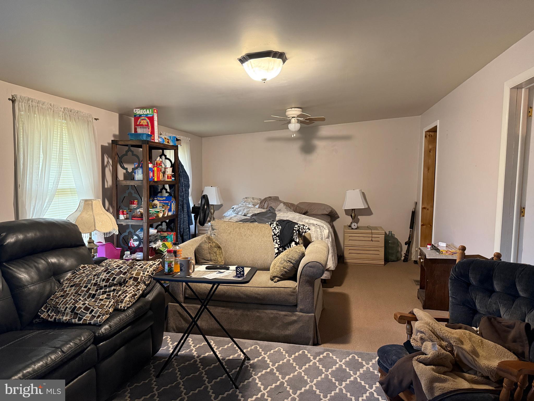 SOUTH LONDONDERRY - Residential