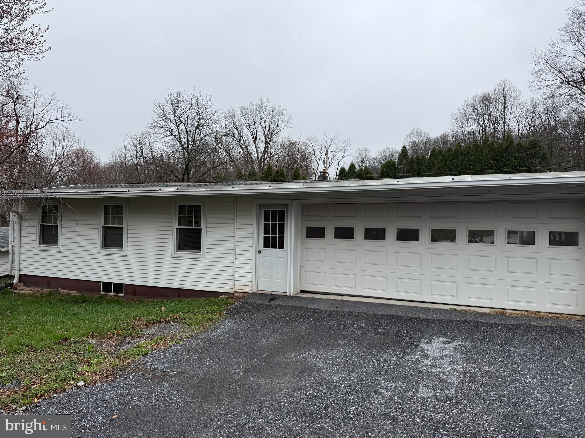 SOUTH LONDONDERRY - Residential