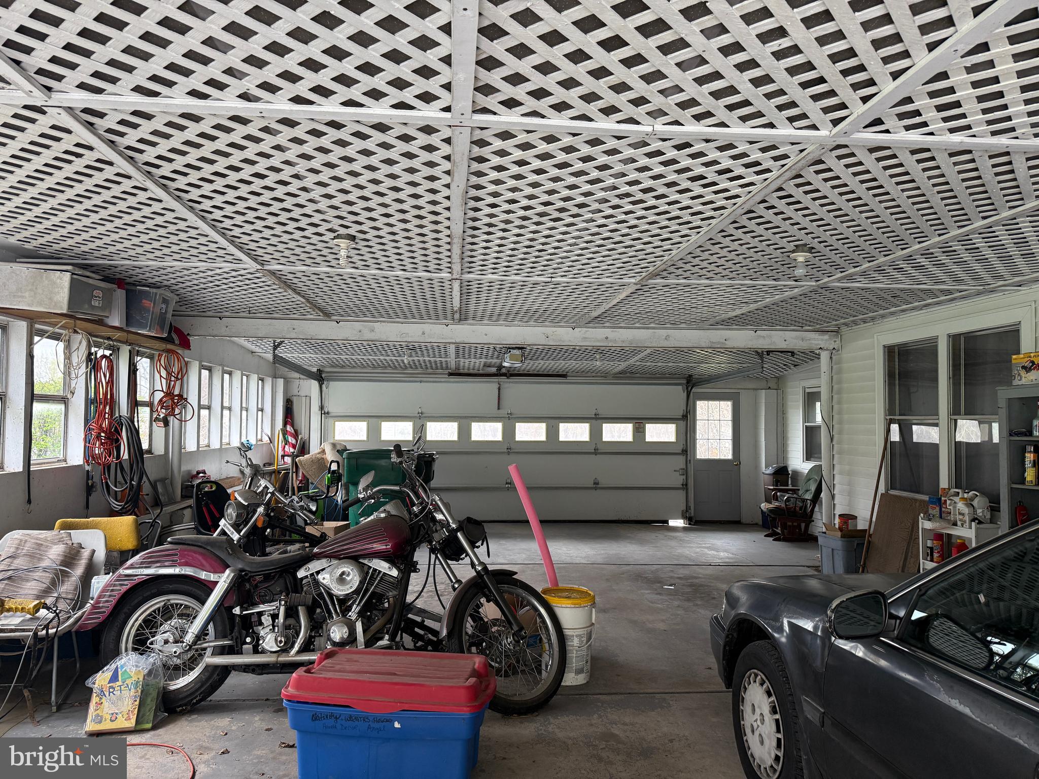 SOUTH LONDONDERRY - Residential