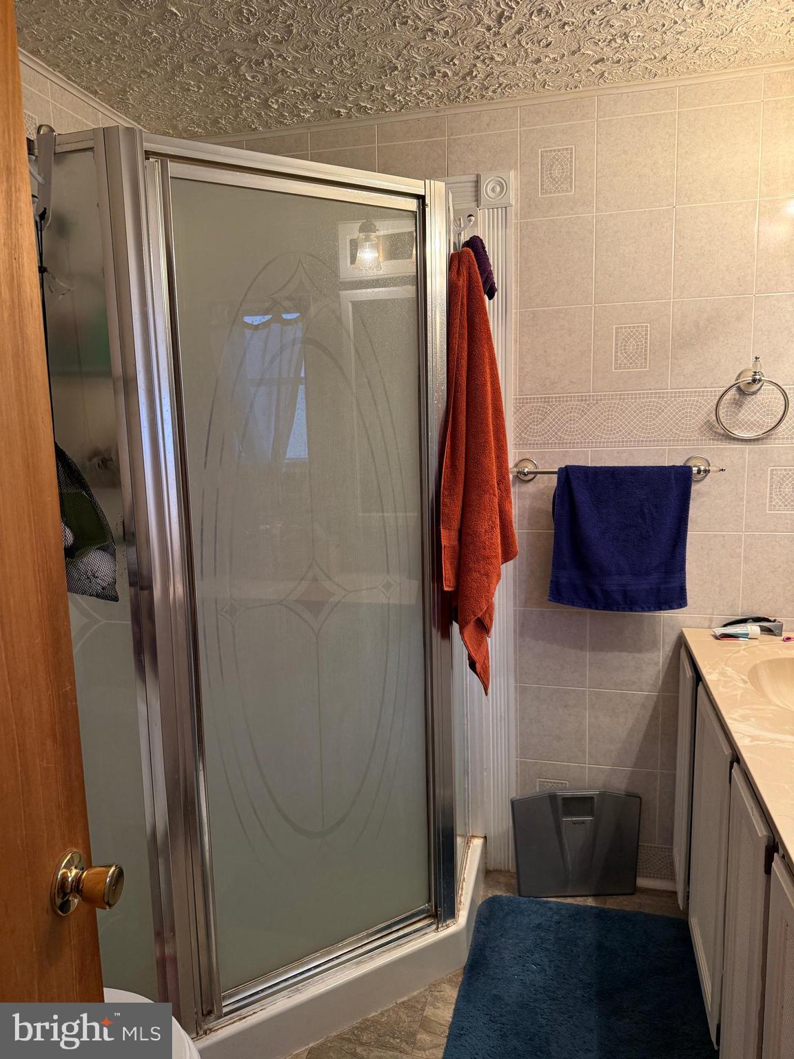 SOUTH LONDONDERRY - Residential