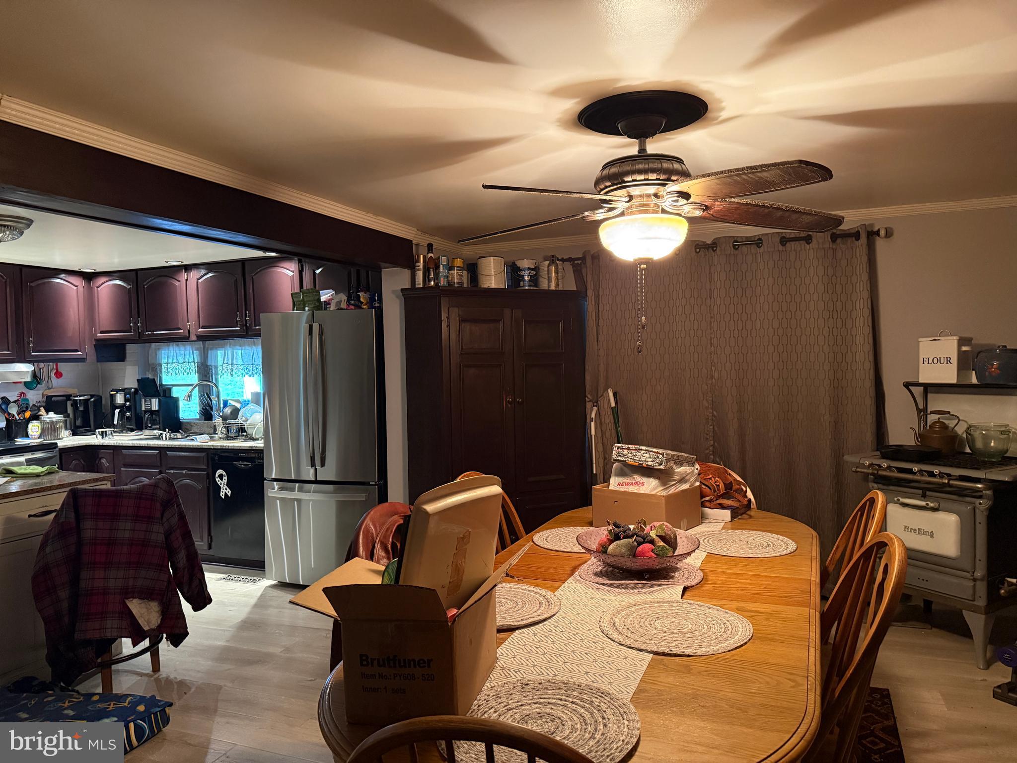 SOUTH LONDONDERRY - Residential