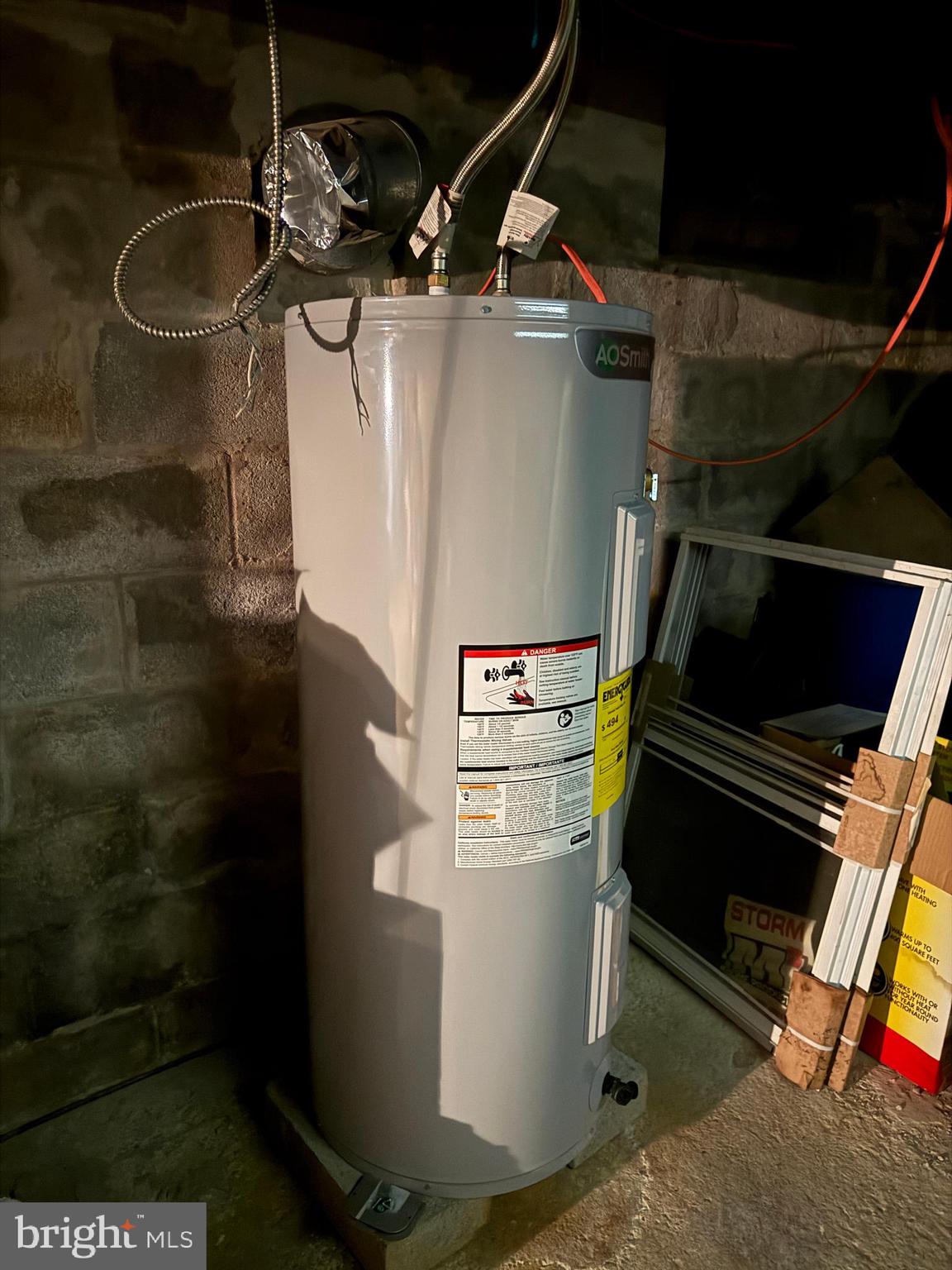 SOUTH LONDONDERRY - Residential