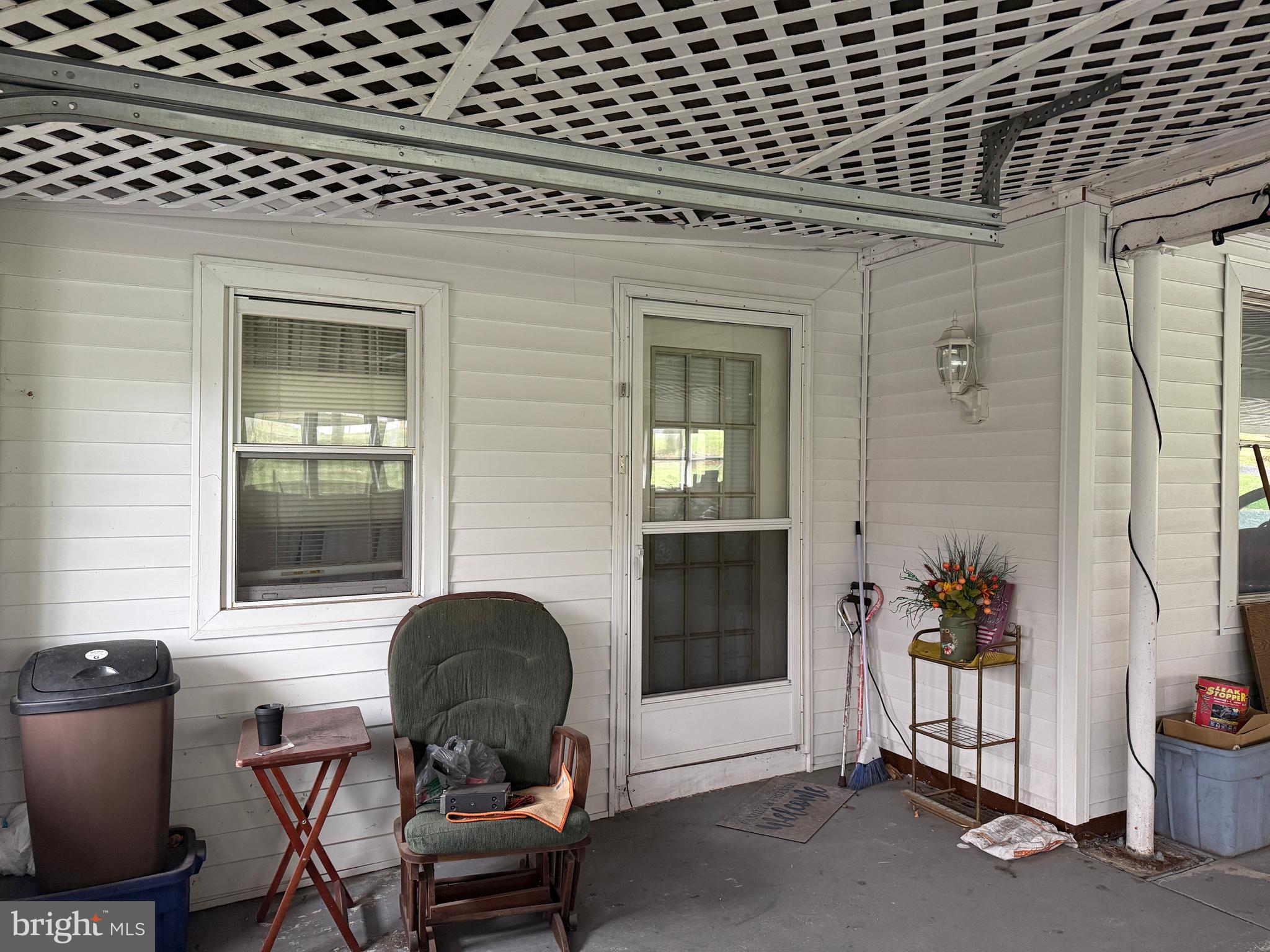 SOUTH LONDONDERRY - Residential