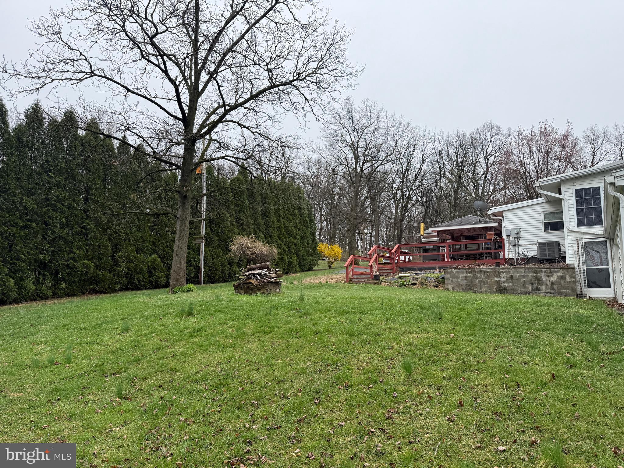 SOUTH LONDONDERRY - Residential