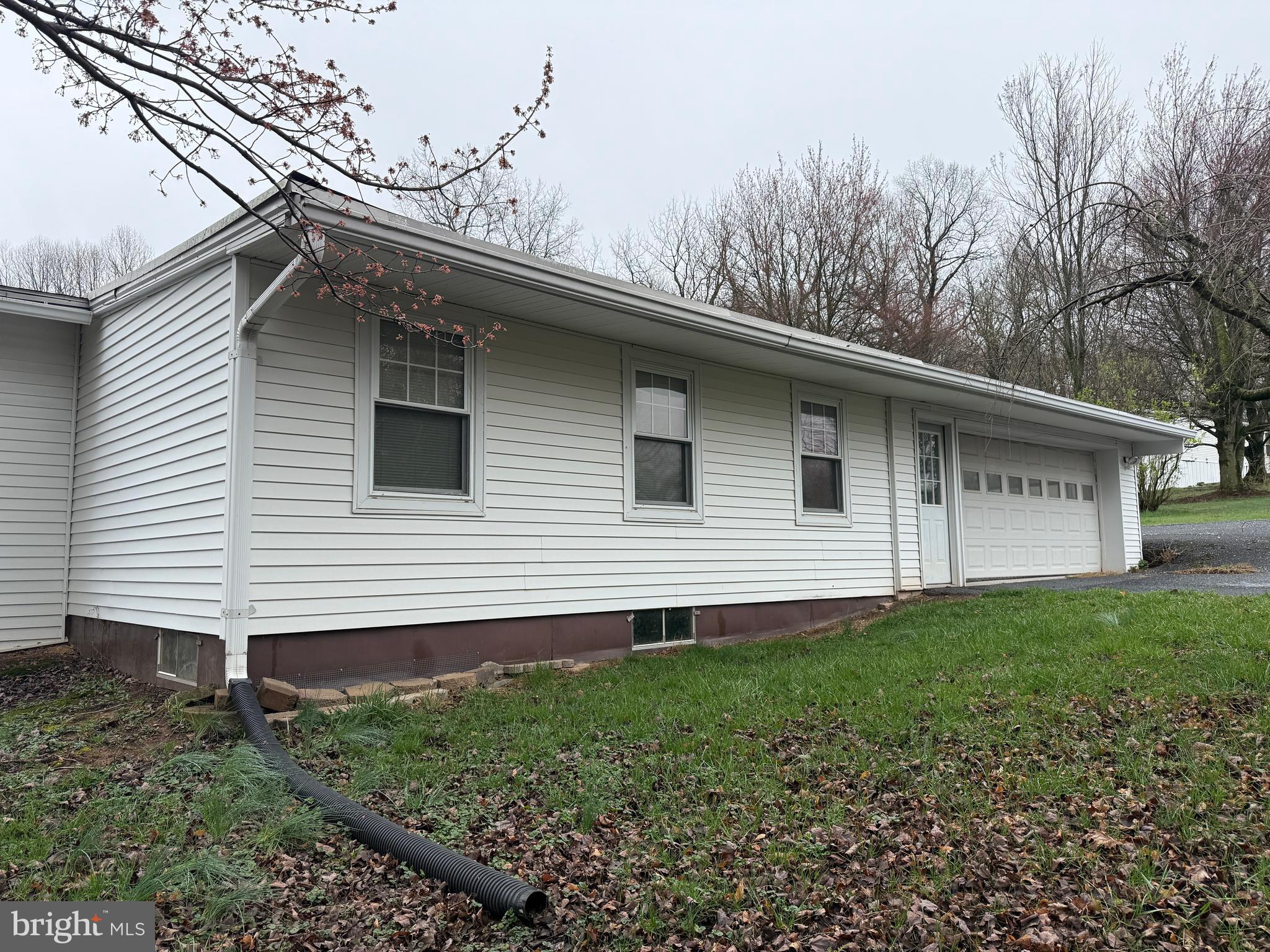 SOUTH LONDONDERRY - Residential