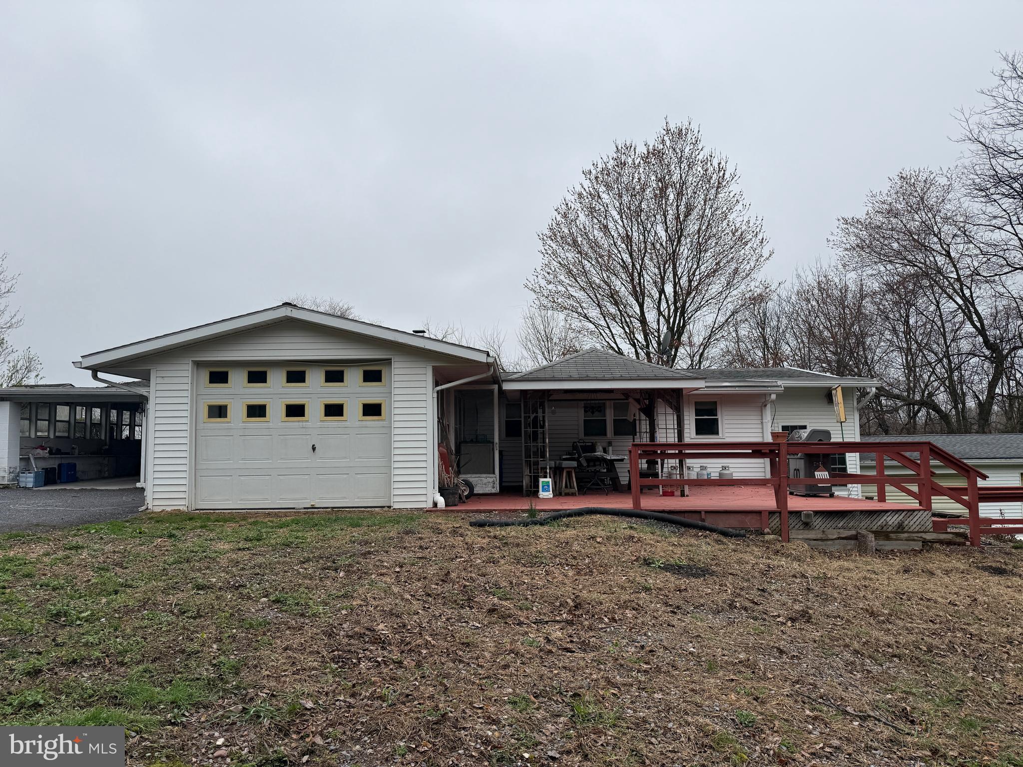 SOUTH LONDONDERRY - Residential