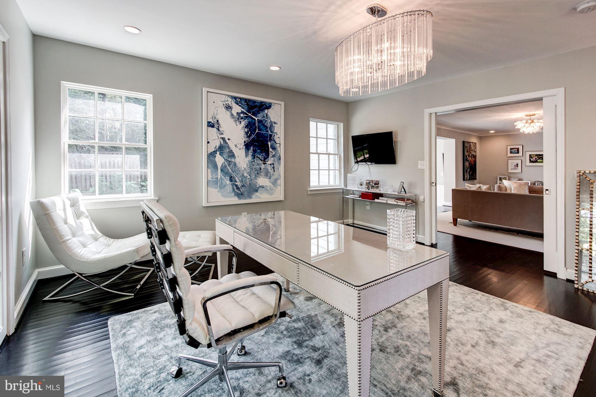 SPRING VALLEY - Residential