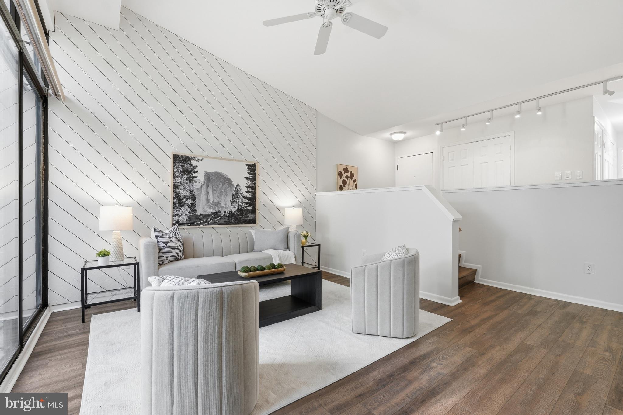 11559 ROLLING GREEN COURT 300
