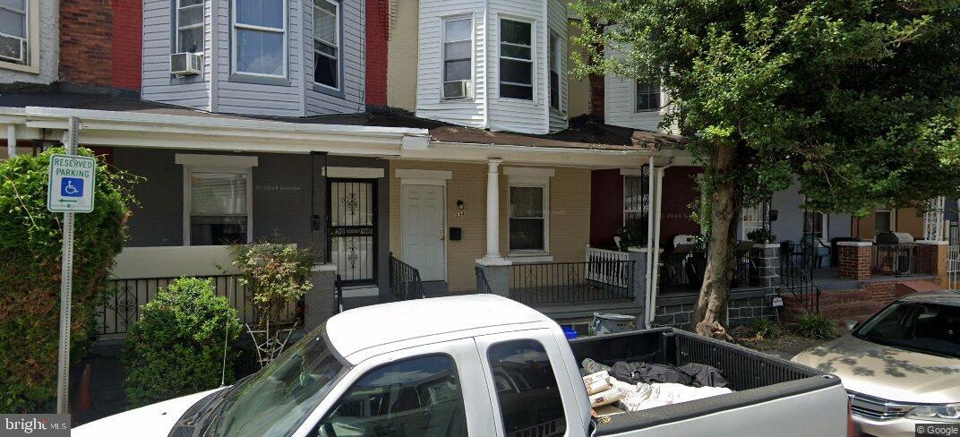 PHILADELPHIA (WEST) - Residential