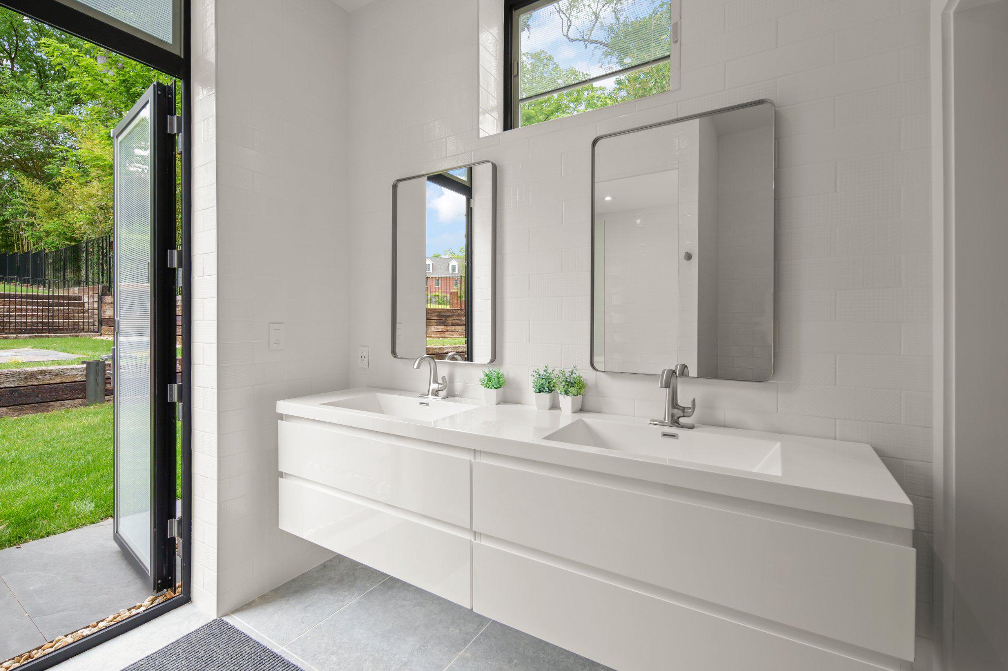 PIMMIT HILLS - Residential