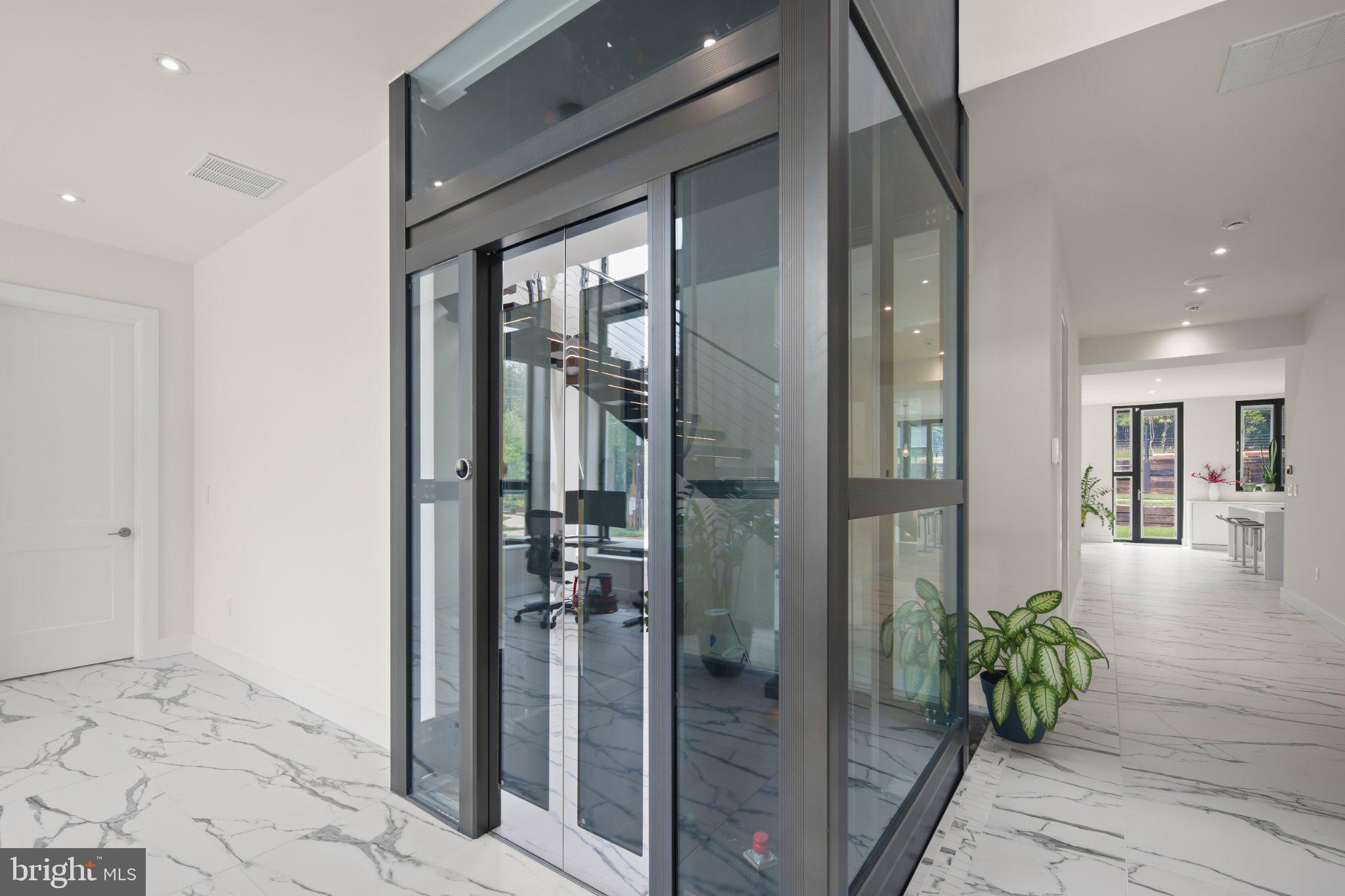 PIMMIT HILLS - Residential