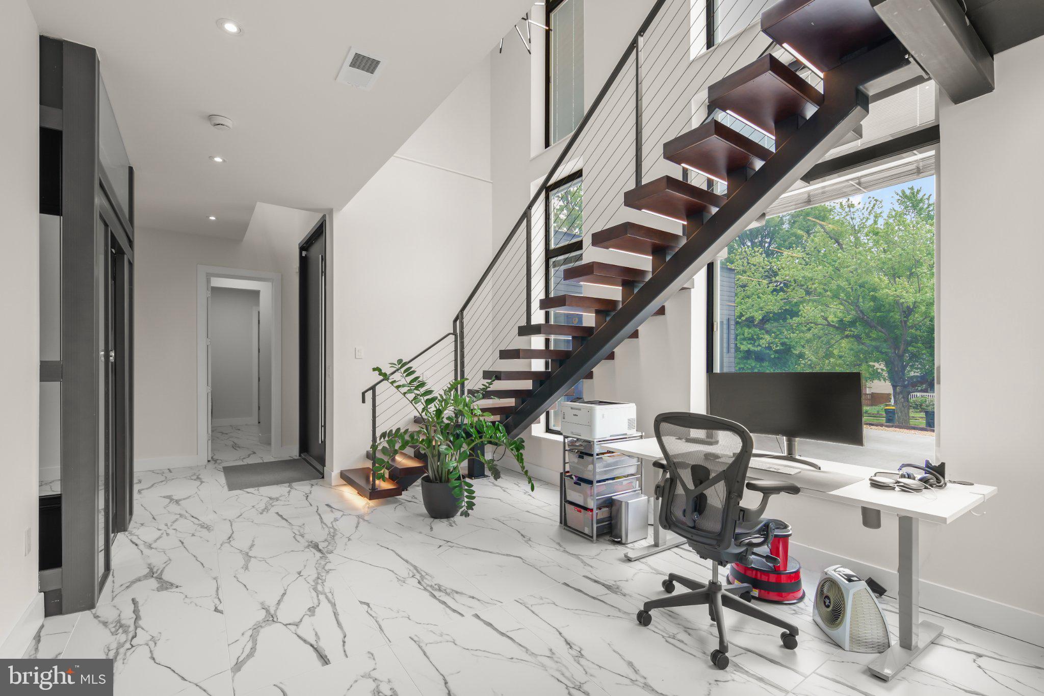 PIMMIT HILLS - Residential