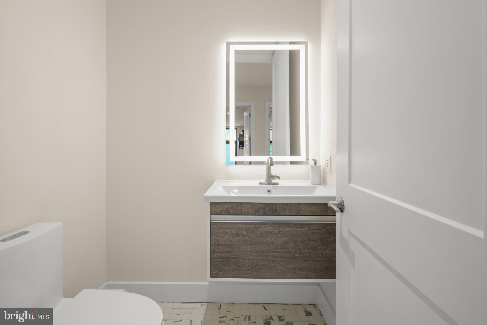 PIMMIT HILLS - Residential