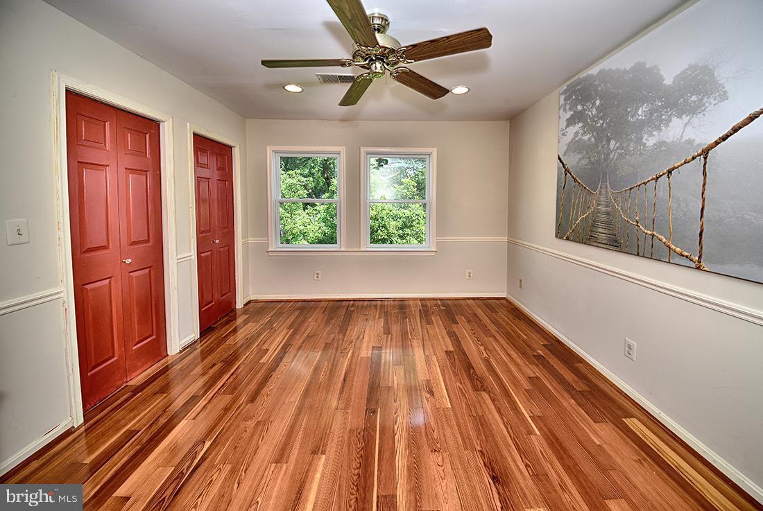 OLD TOWN - Residential Lease