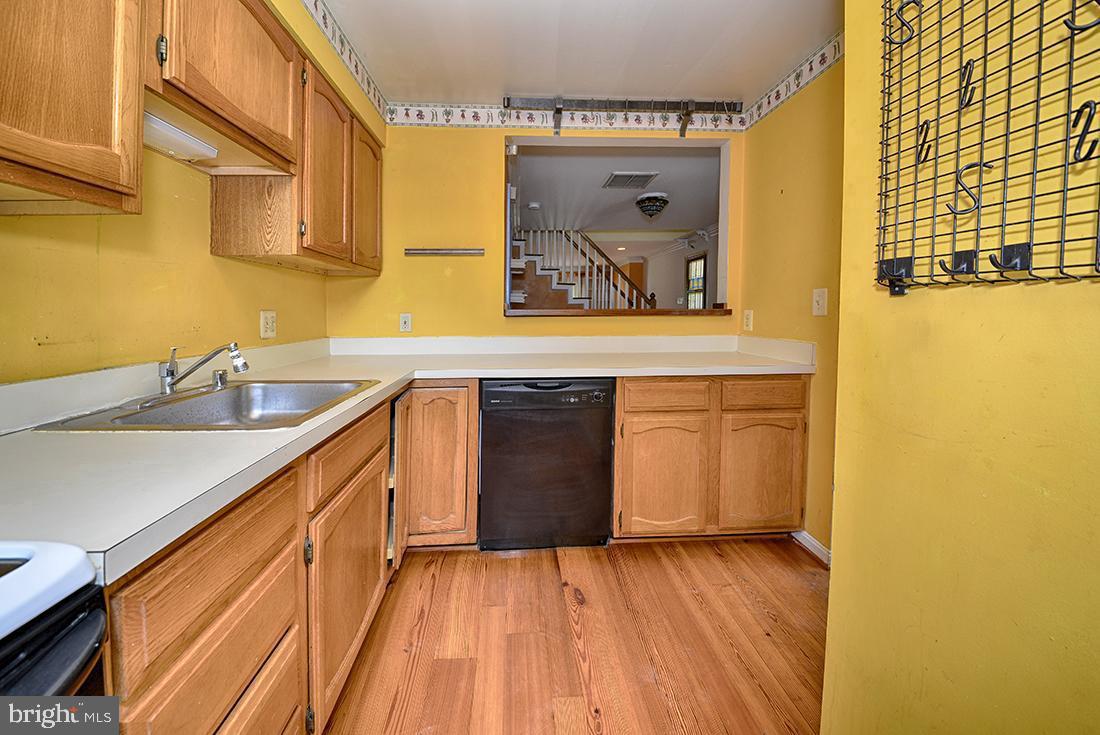 OLD TOWN - Residential Lease