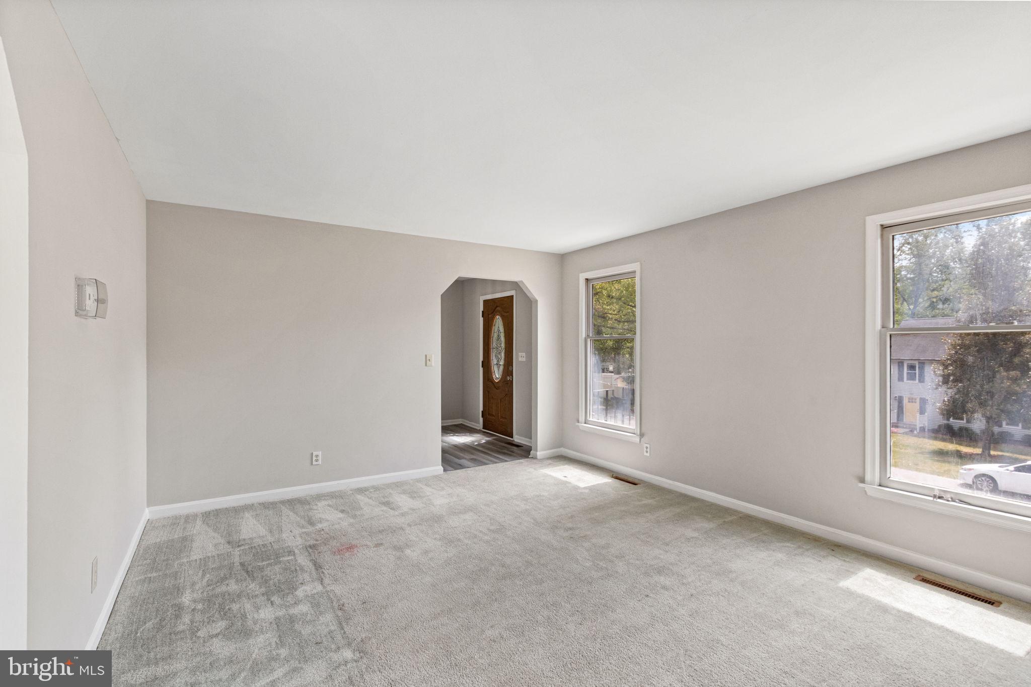 HERITAGE OAKS - Residential