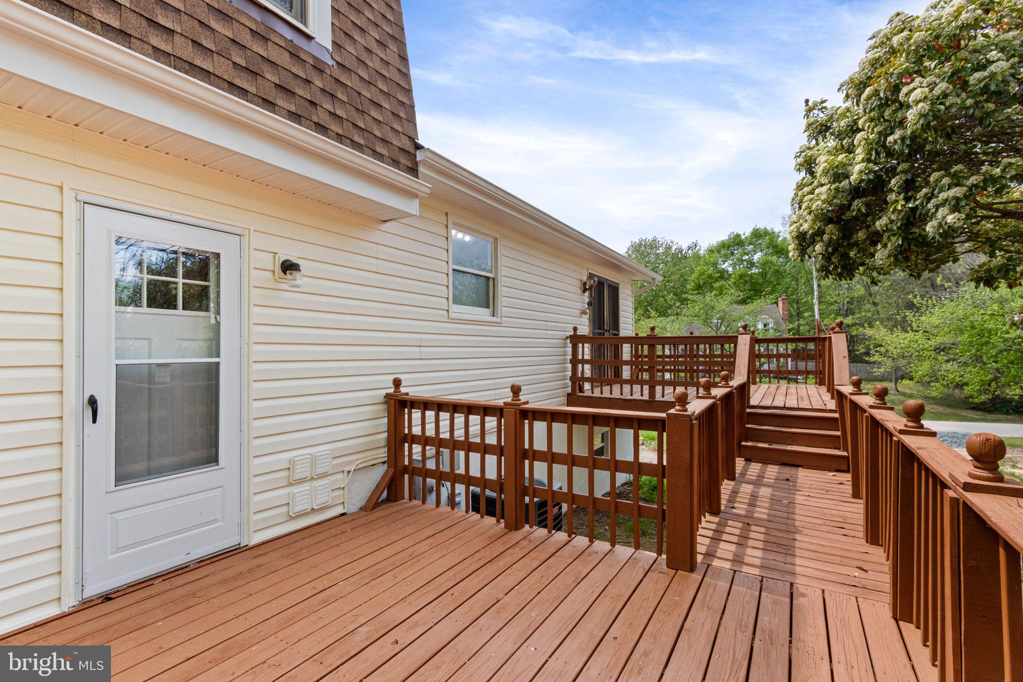 HERITAGE OAKS - Residential