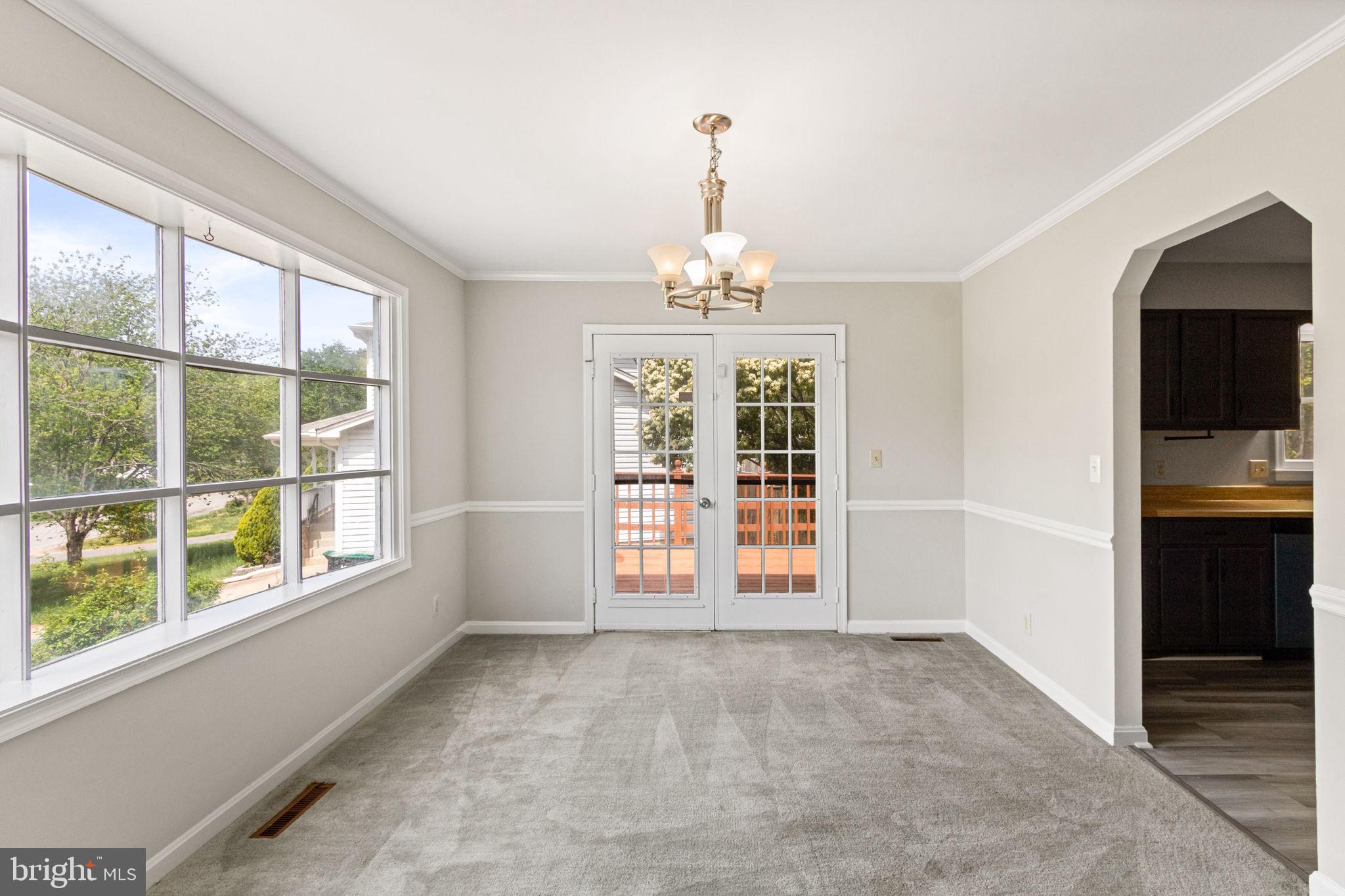 HERITAGE OAKS - Residential