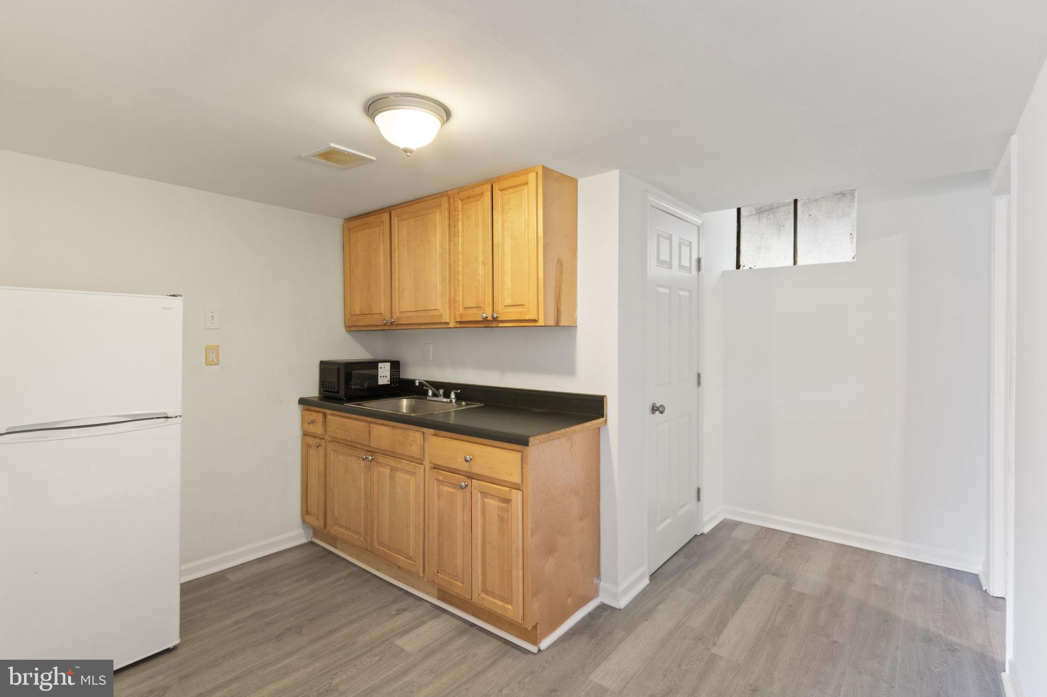 HERITAGE OAKS - Residential