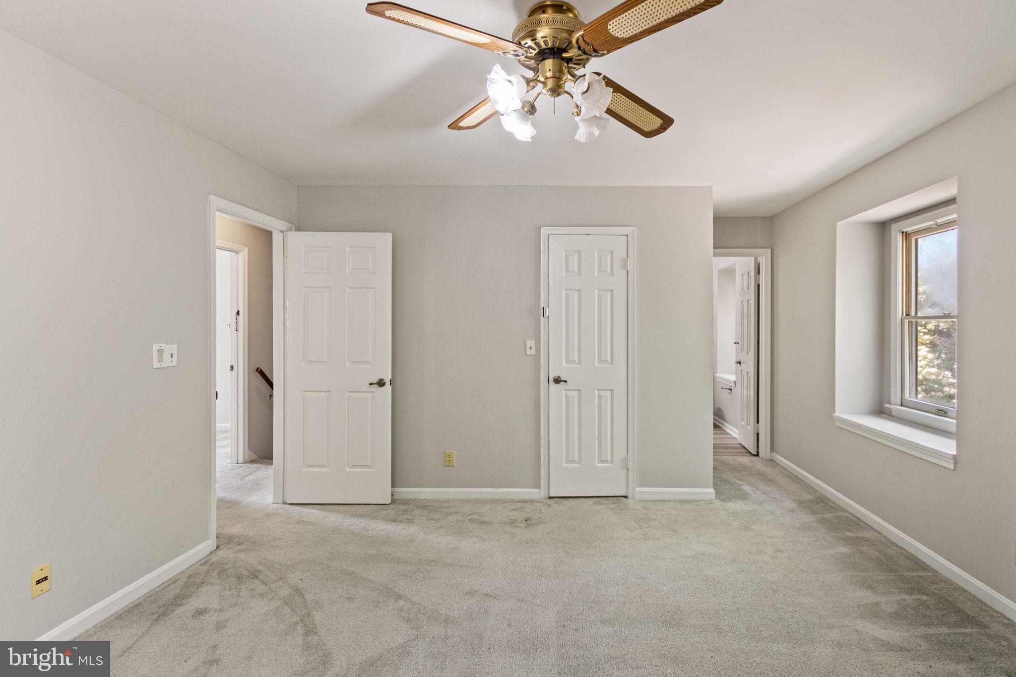 HERITAGE OAKS - Residential