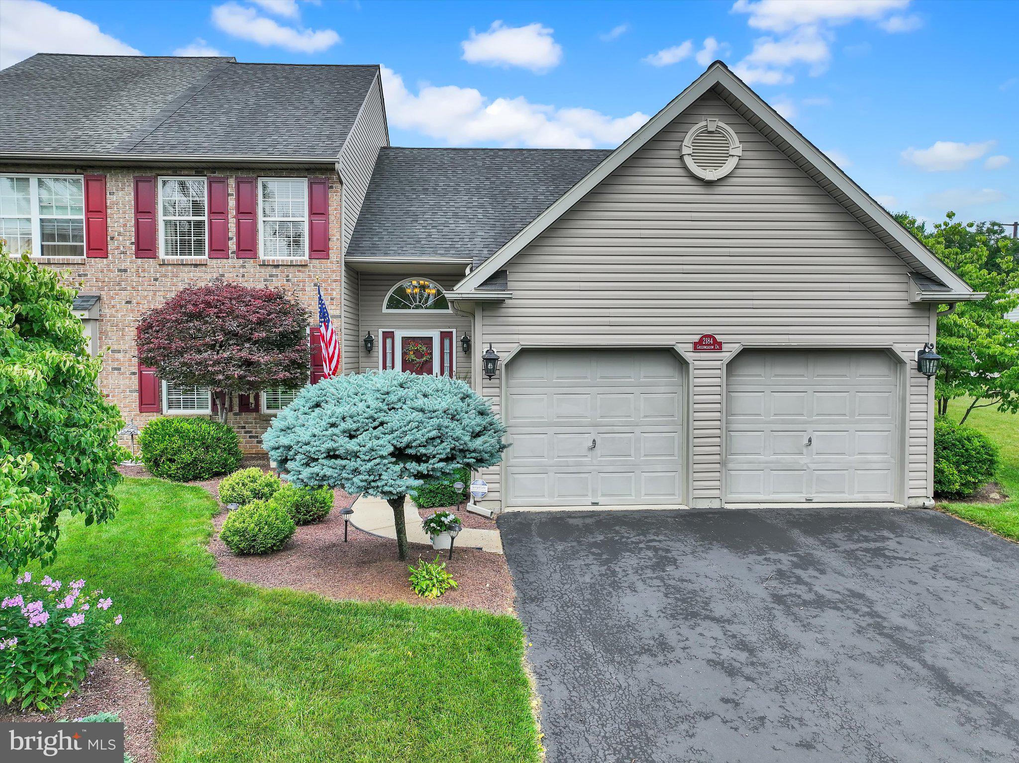 2184 GREENMEADOW DRIVE