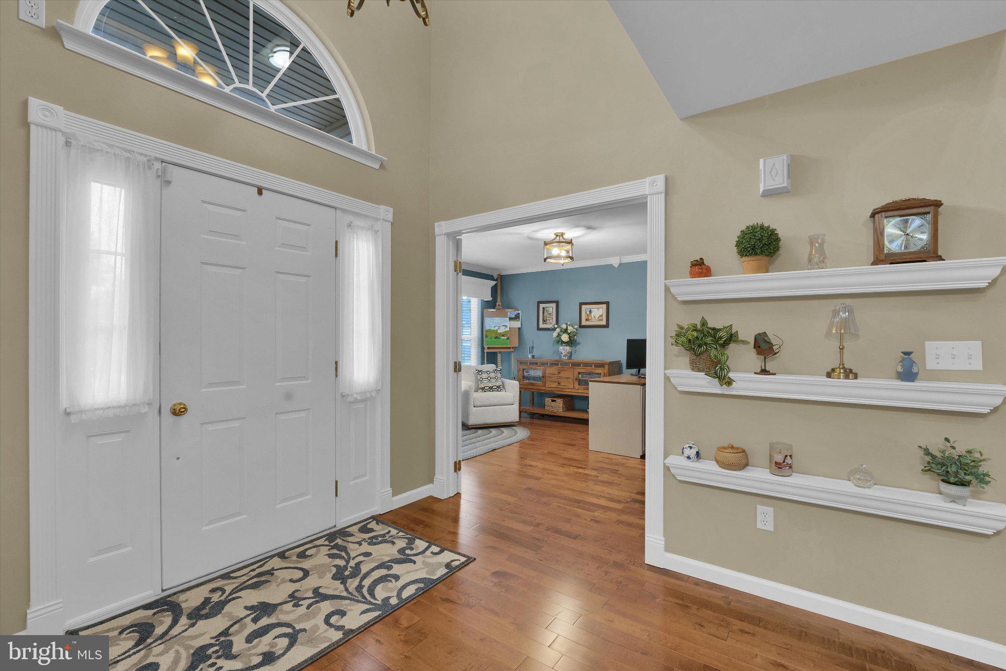 2184 GREENMEADOW DRIVE