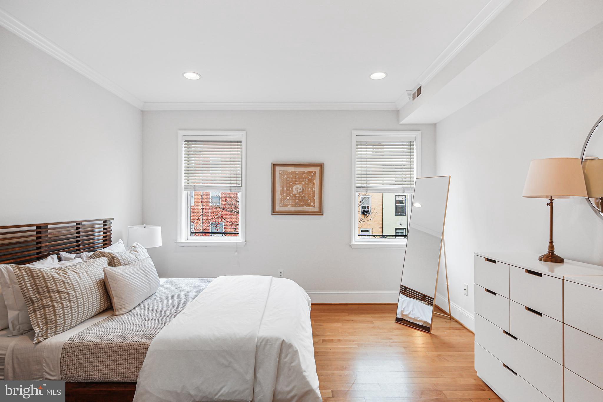 BUTCHERS HILL - Residential