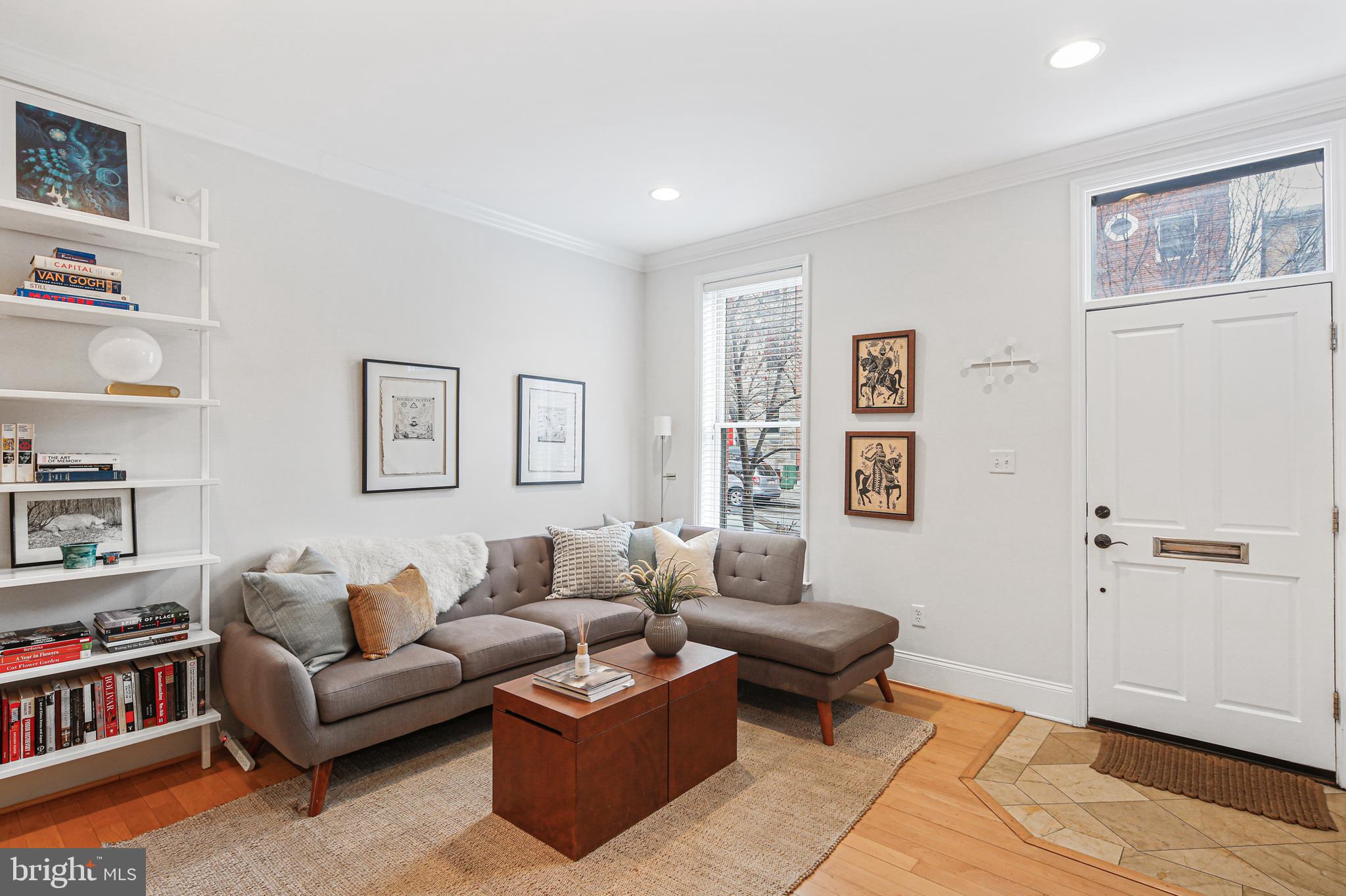 BUTCHERS HILL - Residential