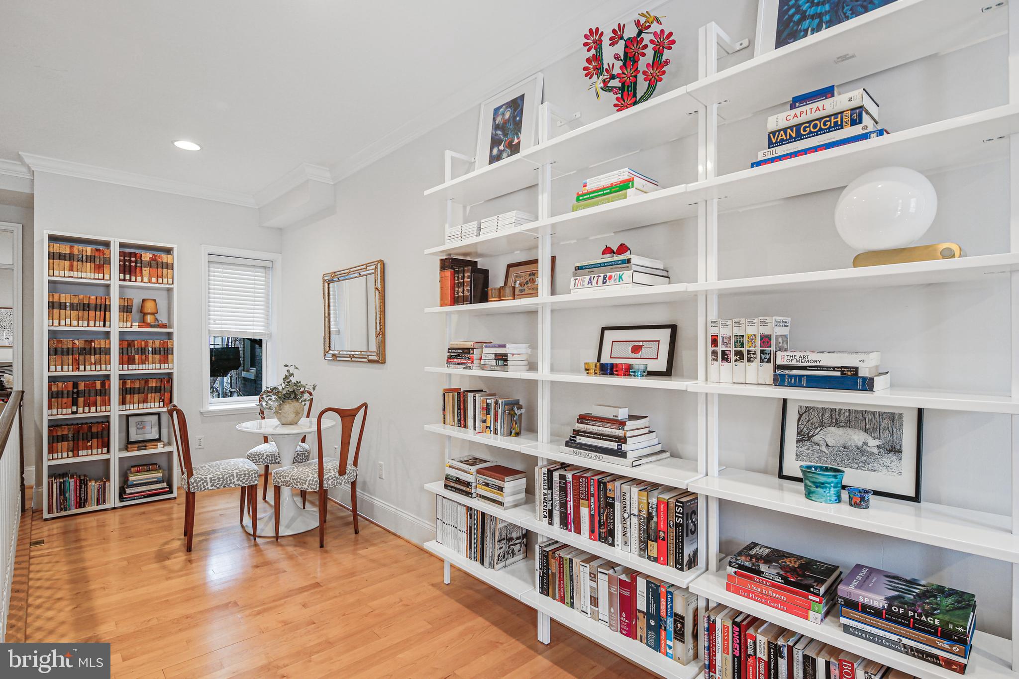 BUTCHERS HILL - Residential