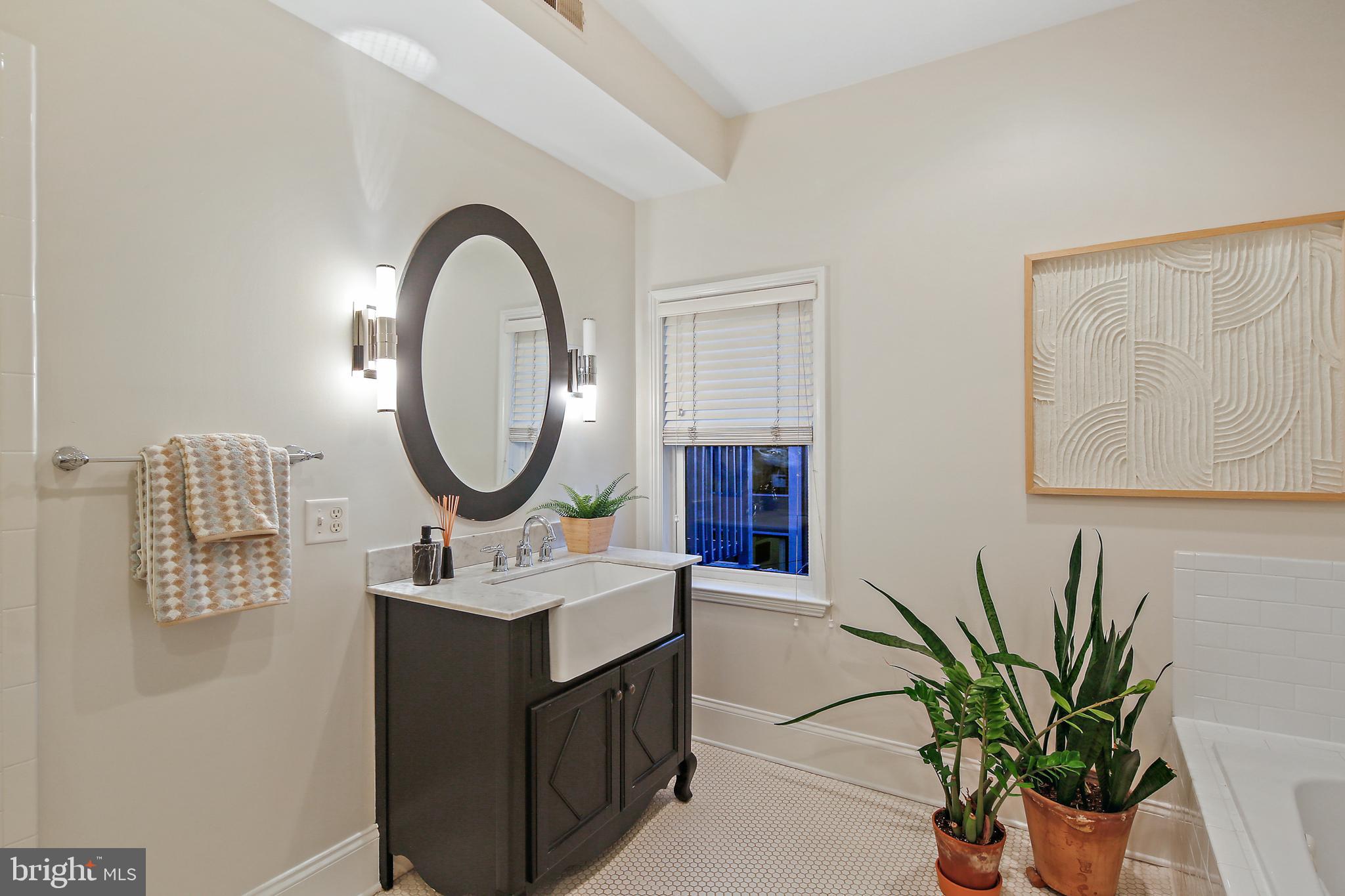 BUTCHERS HILL - Residential