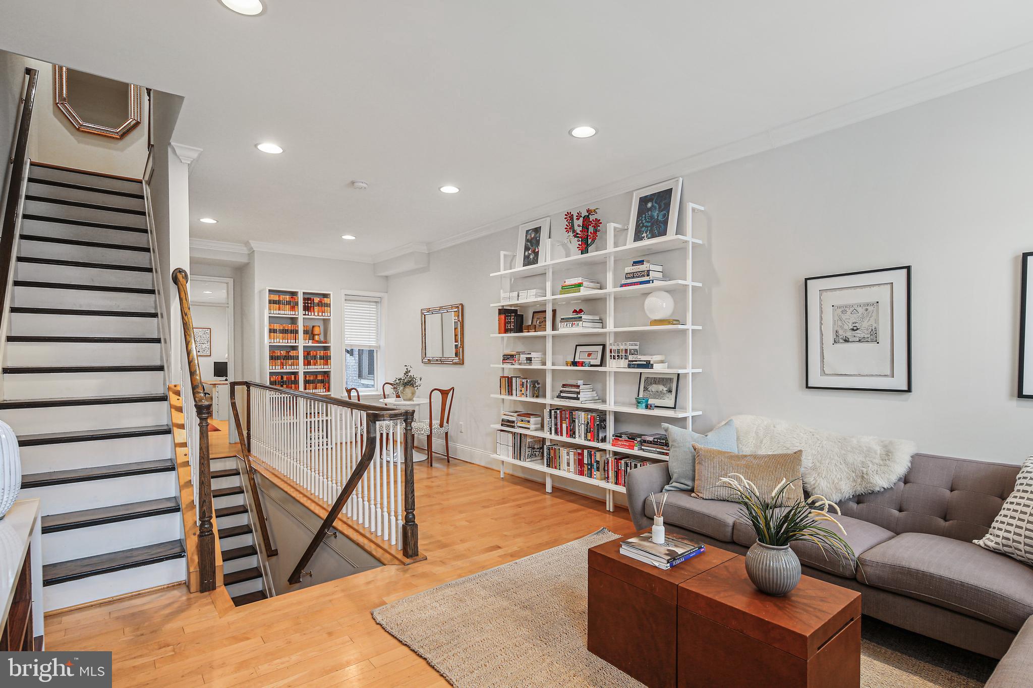 BUTCHERS HILL - Residential