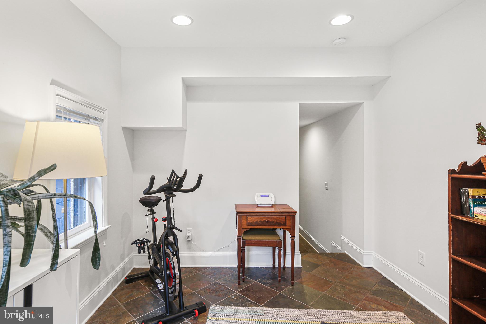 BUTCHERS HILL - Residential