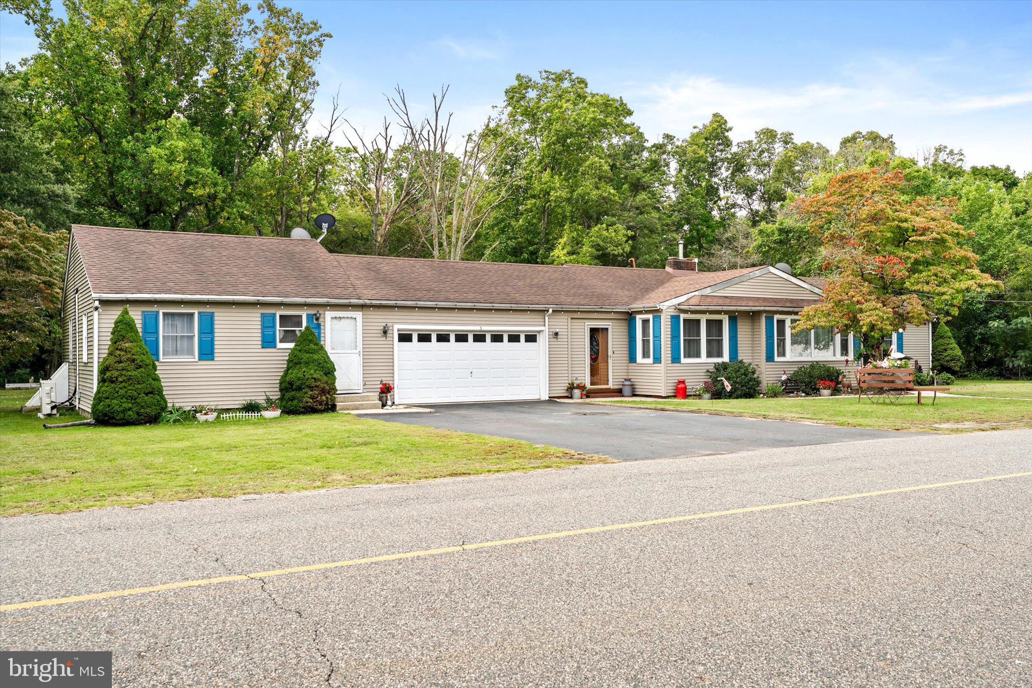 3 BRYNMORE ROAD
