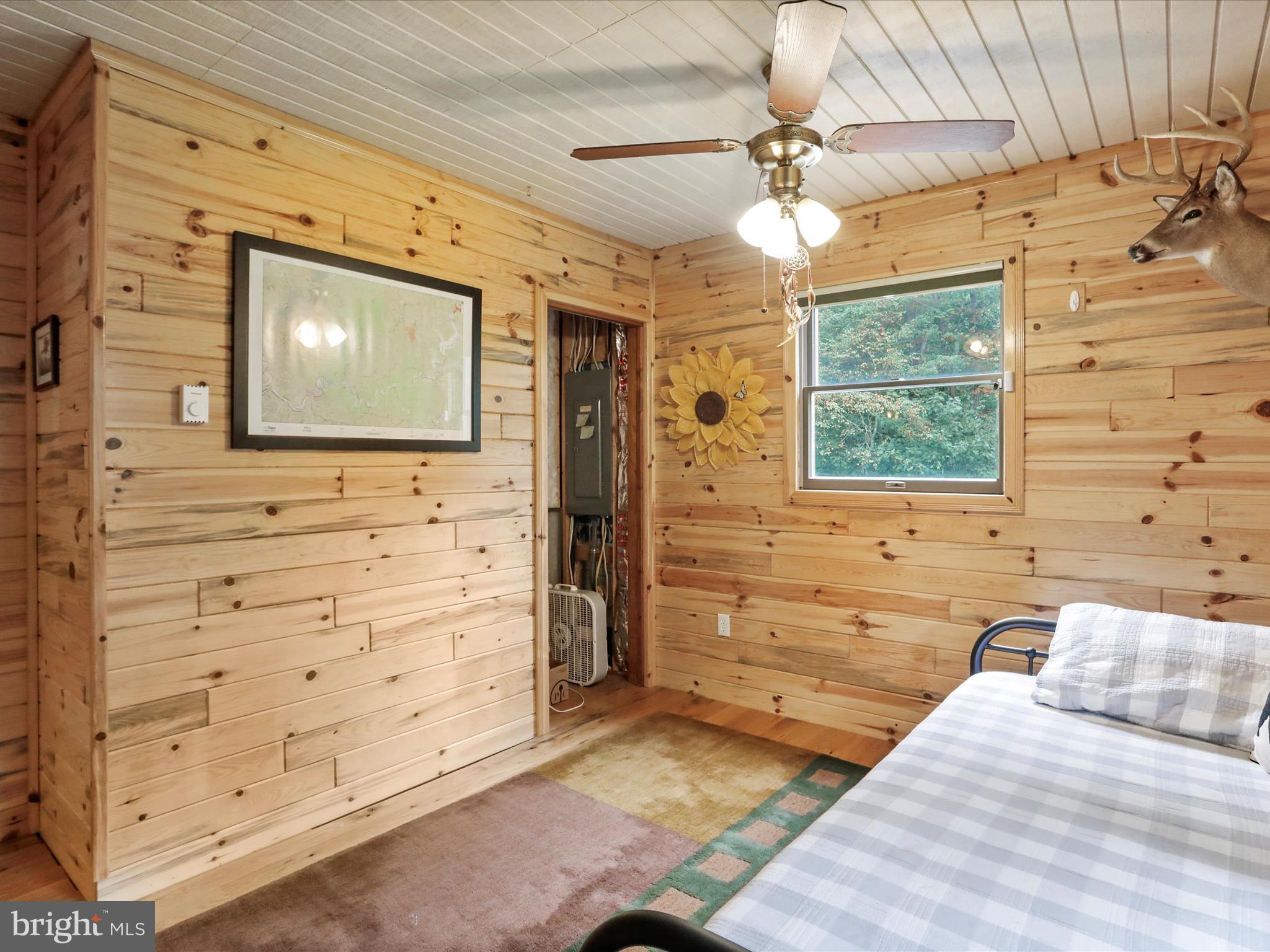 SEELY PINE ACRES - Residential