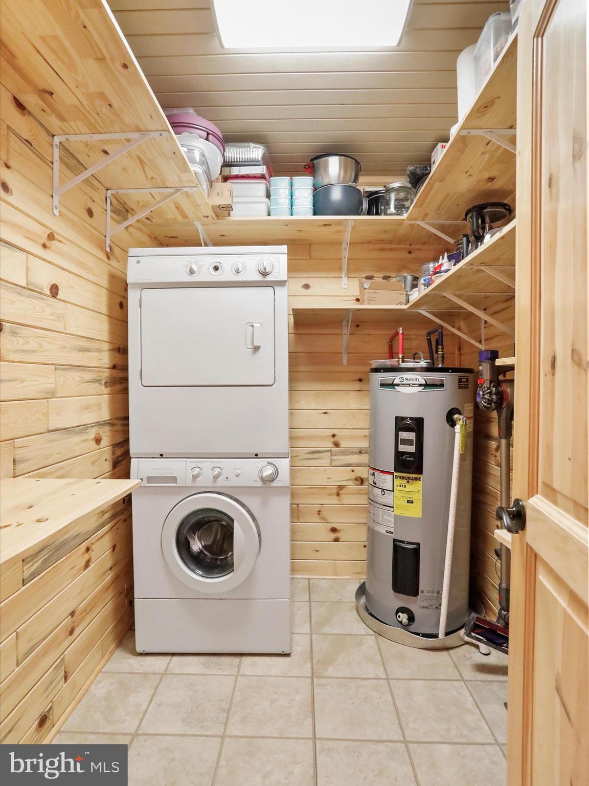 SEELY PINE ACRES - Residential