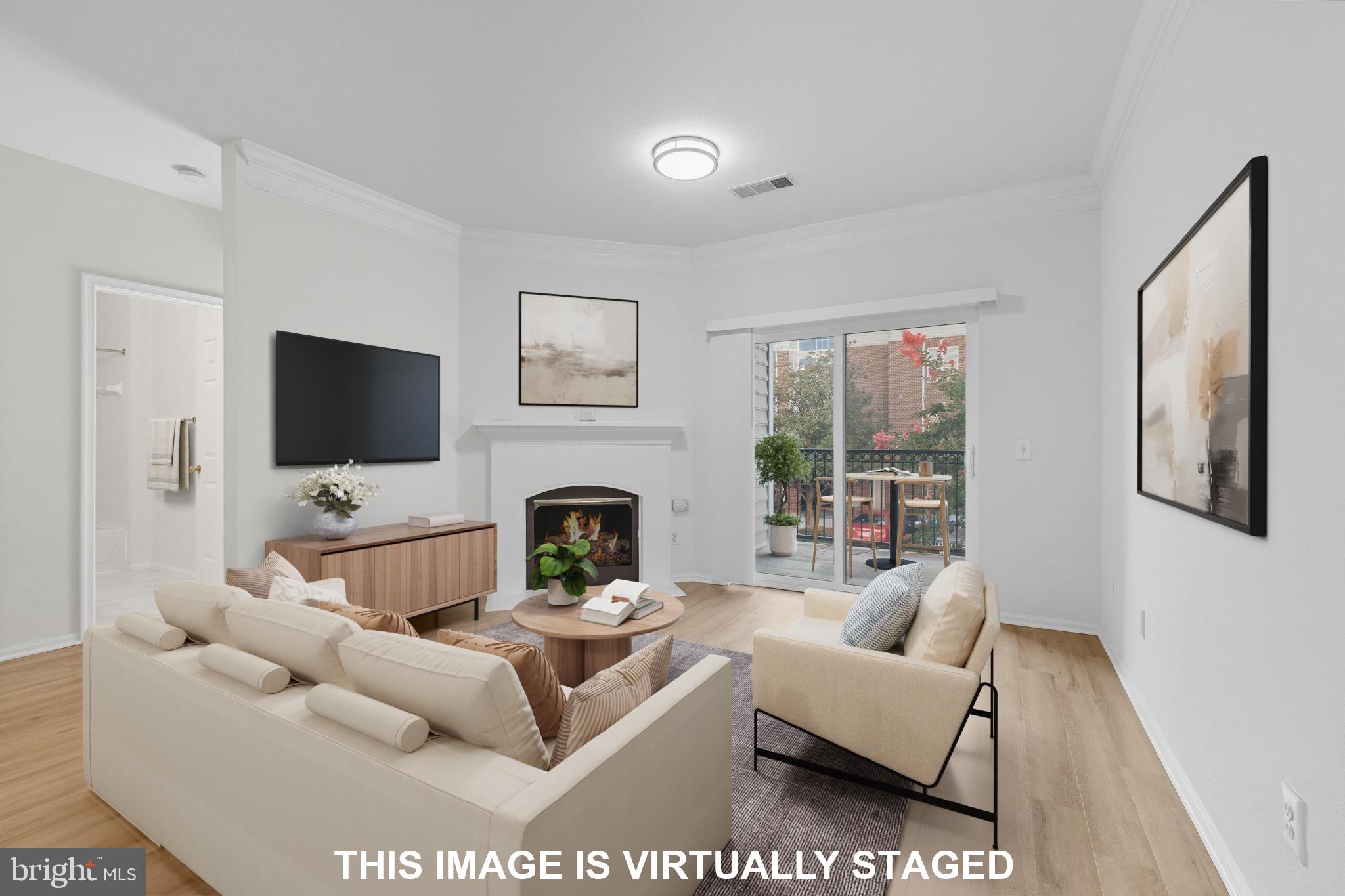 1581 SPRING GATE DRIVE 5203