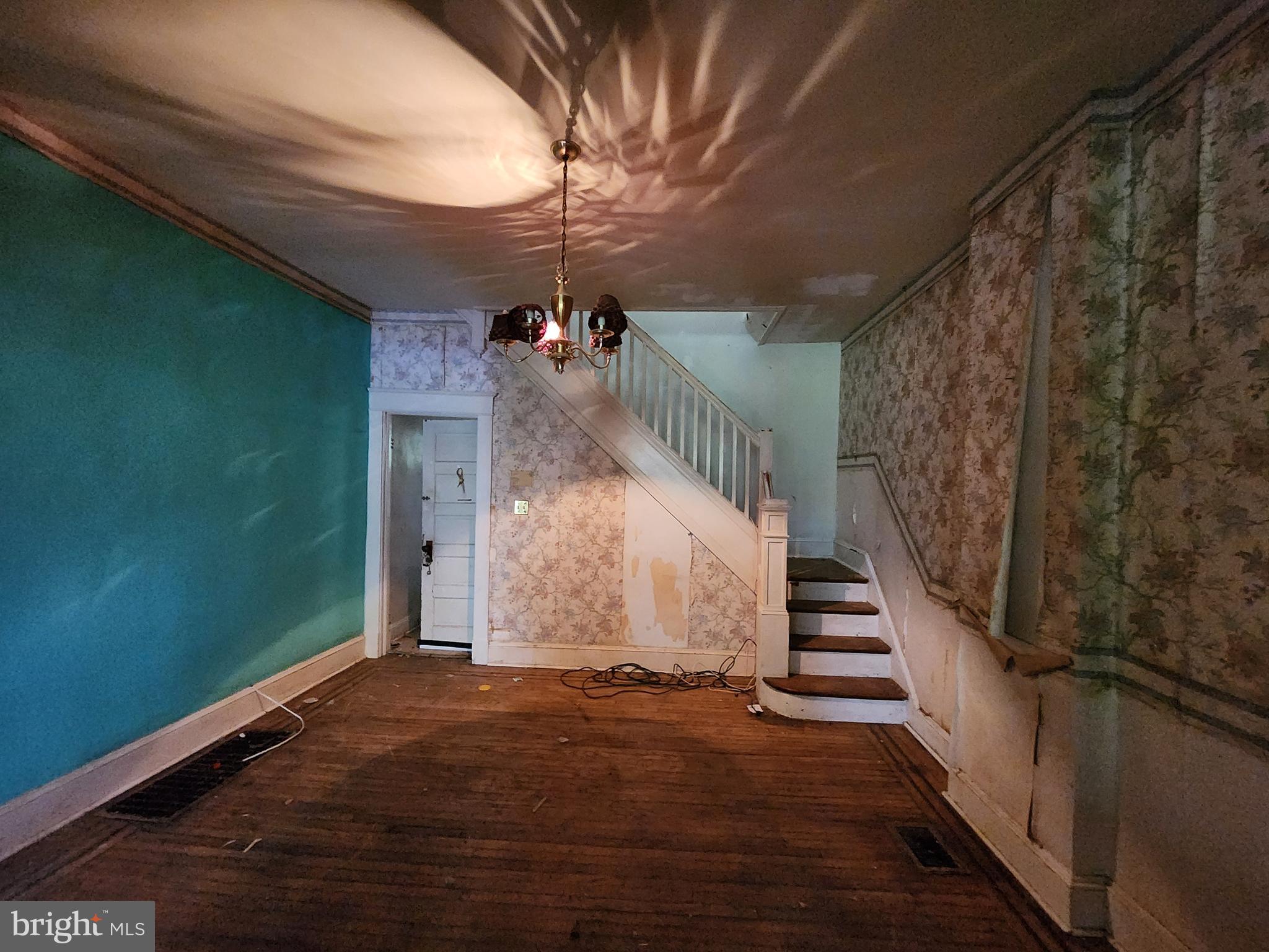 BELAIR-EDISON - Residential