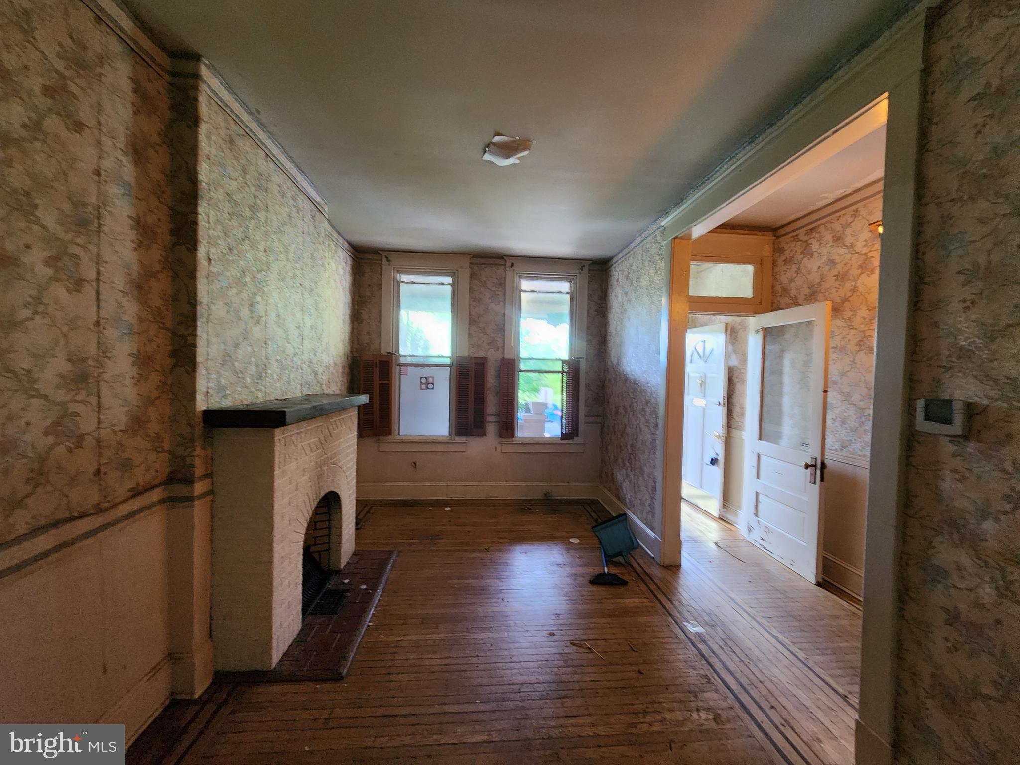 BELAIR-EDISON - Residential