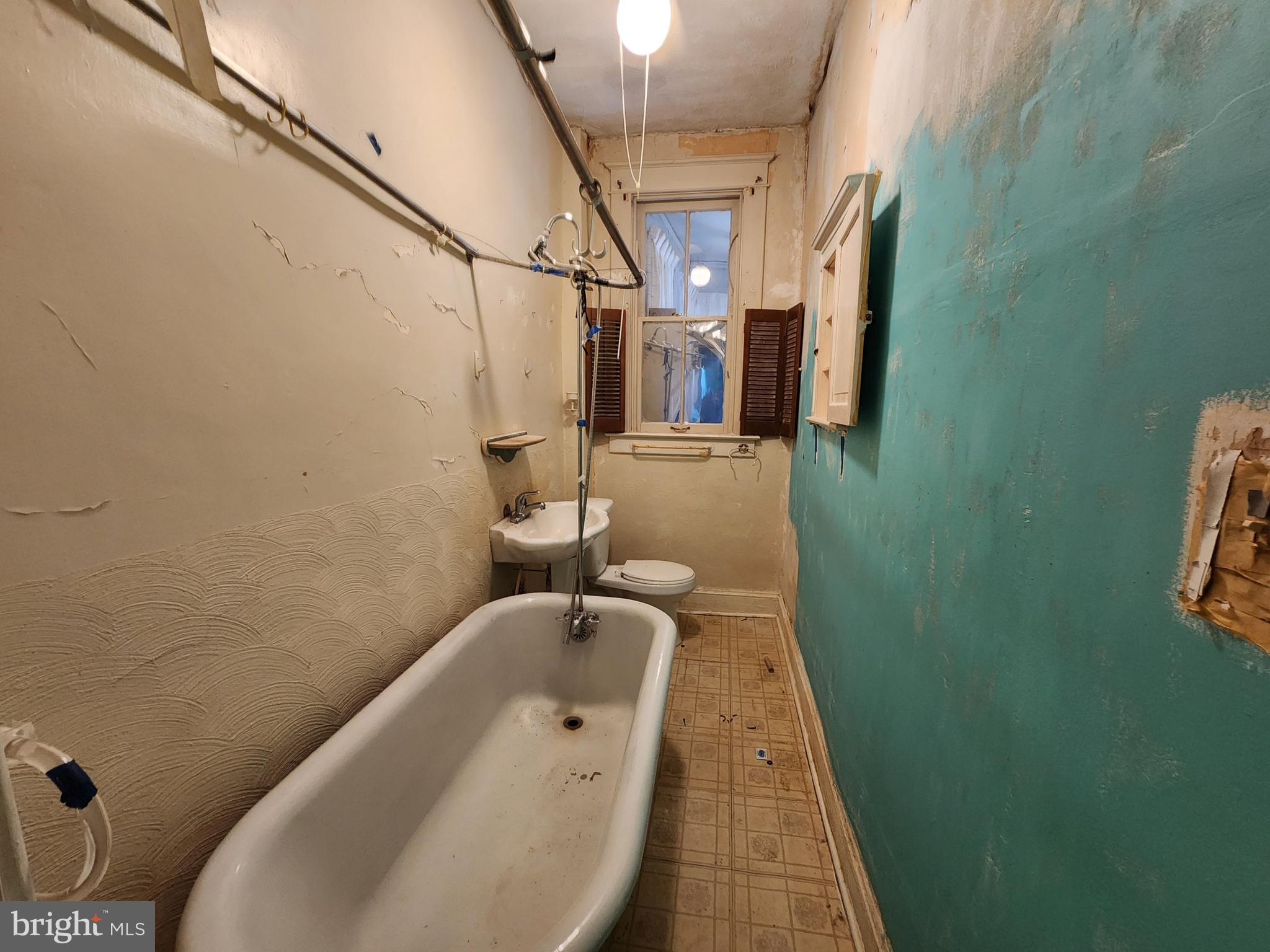 BELAIR-EDISON - Residential