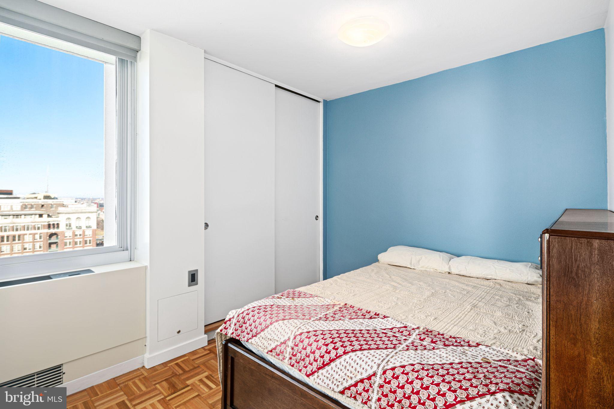 WASHINGTON SQ - Residential Lease