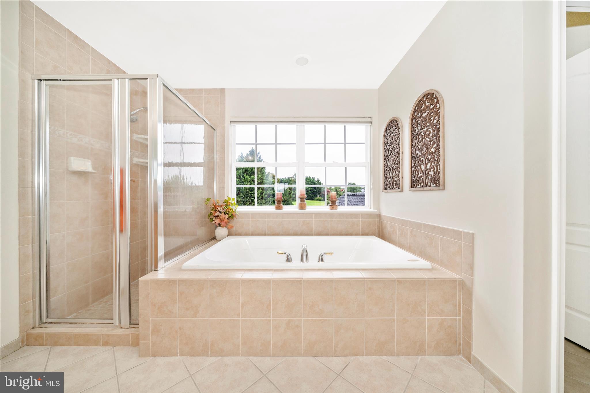 COUNTY VIEW - Residential