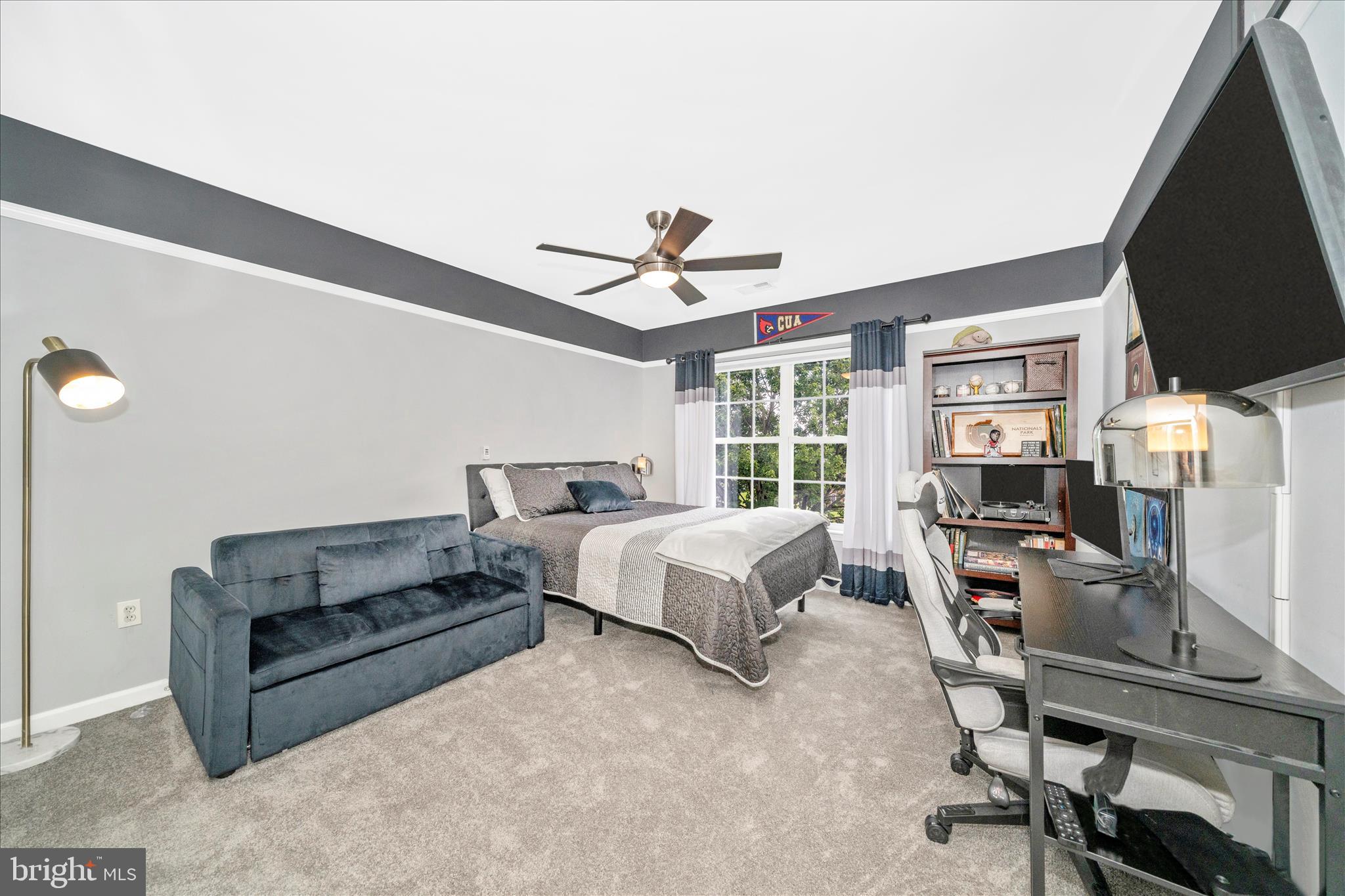 COUNTY VIEW - Residential