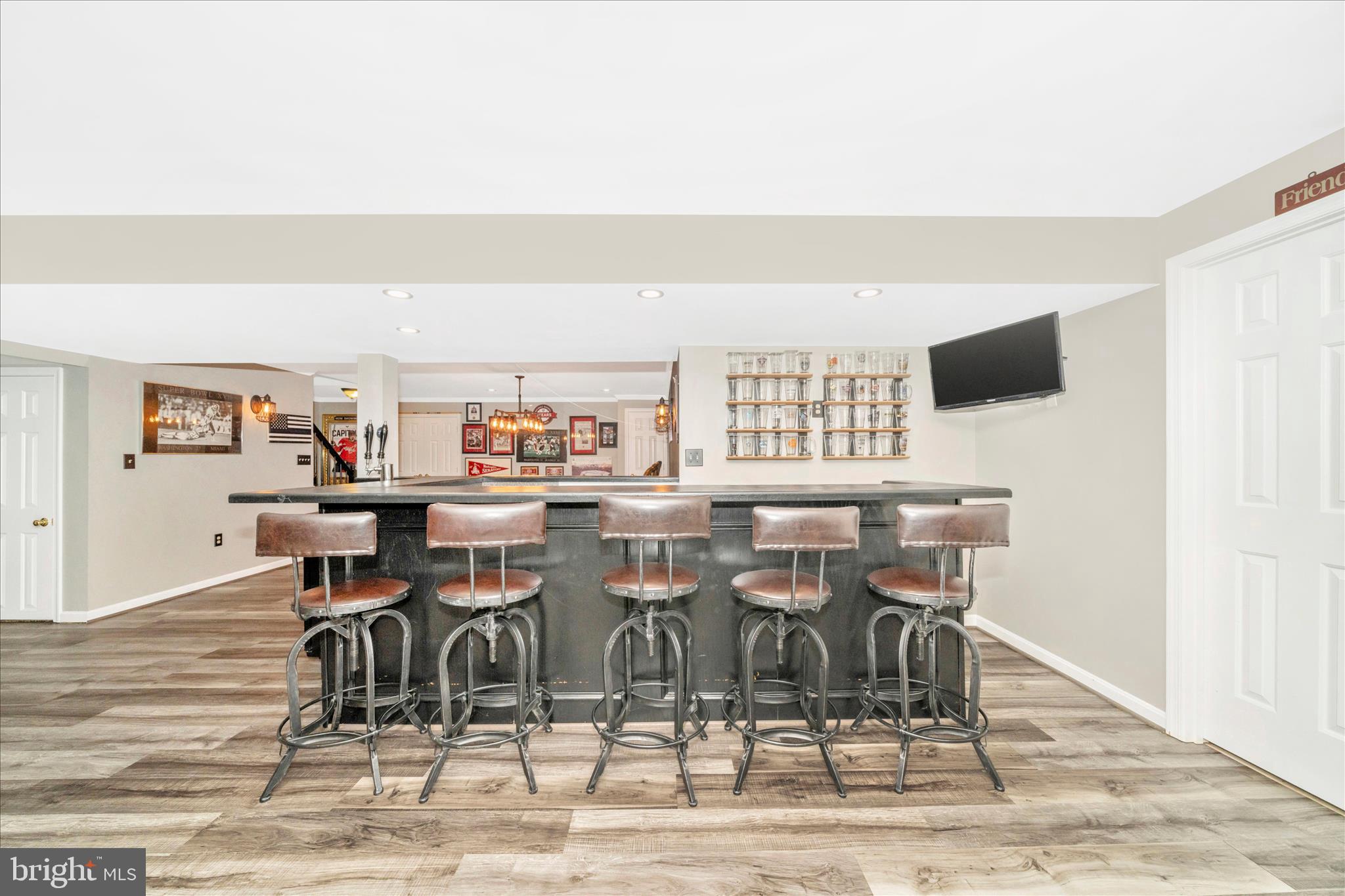 COUNTY VIEW - Residential