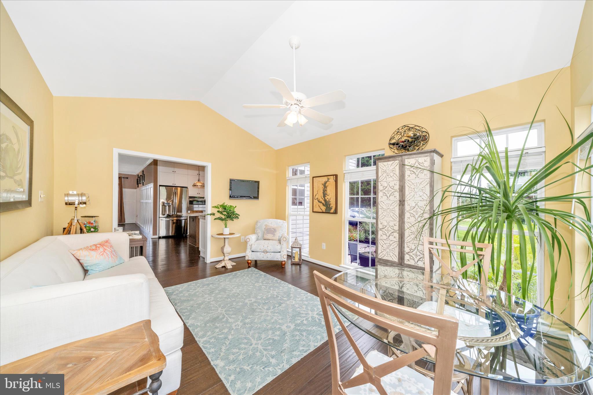 COUNTY VIEW - Residential