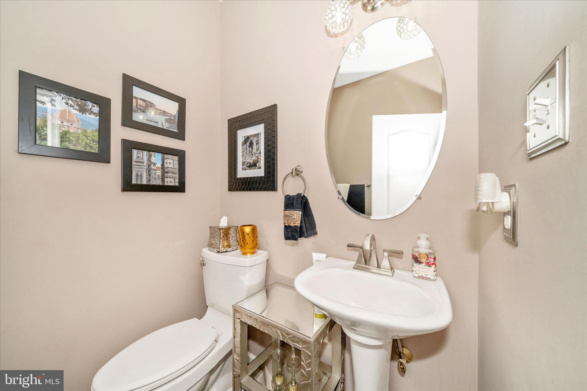 COUNTY VIEW - Residential