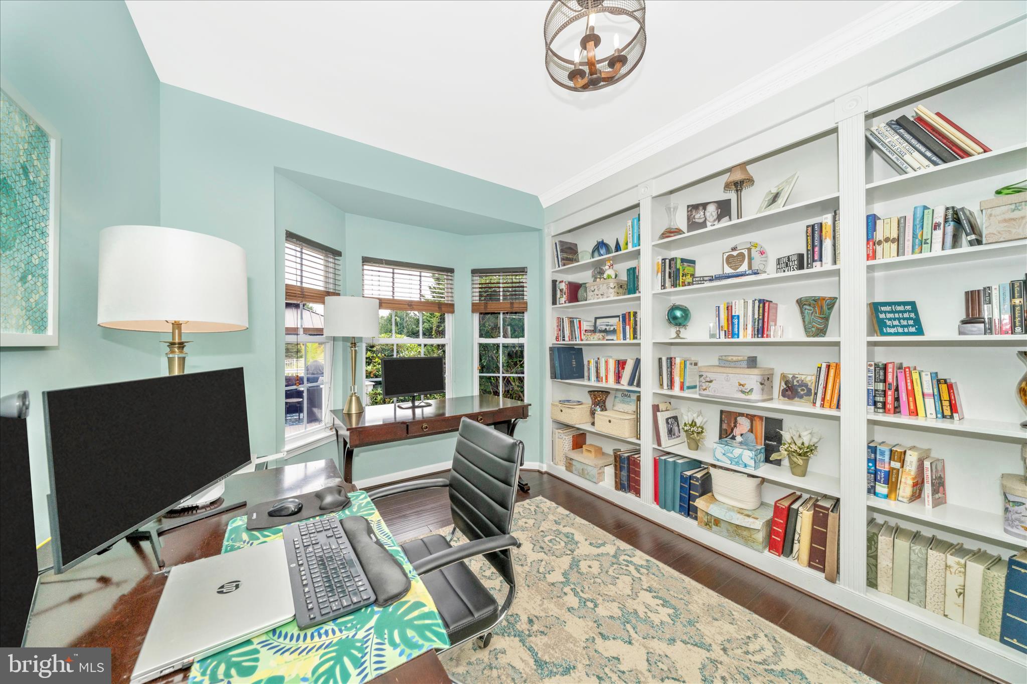 COUNTY VIEW - Residential