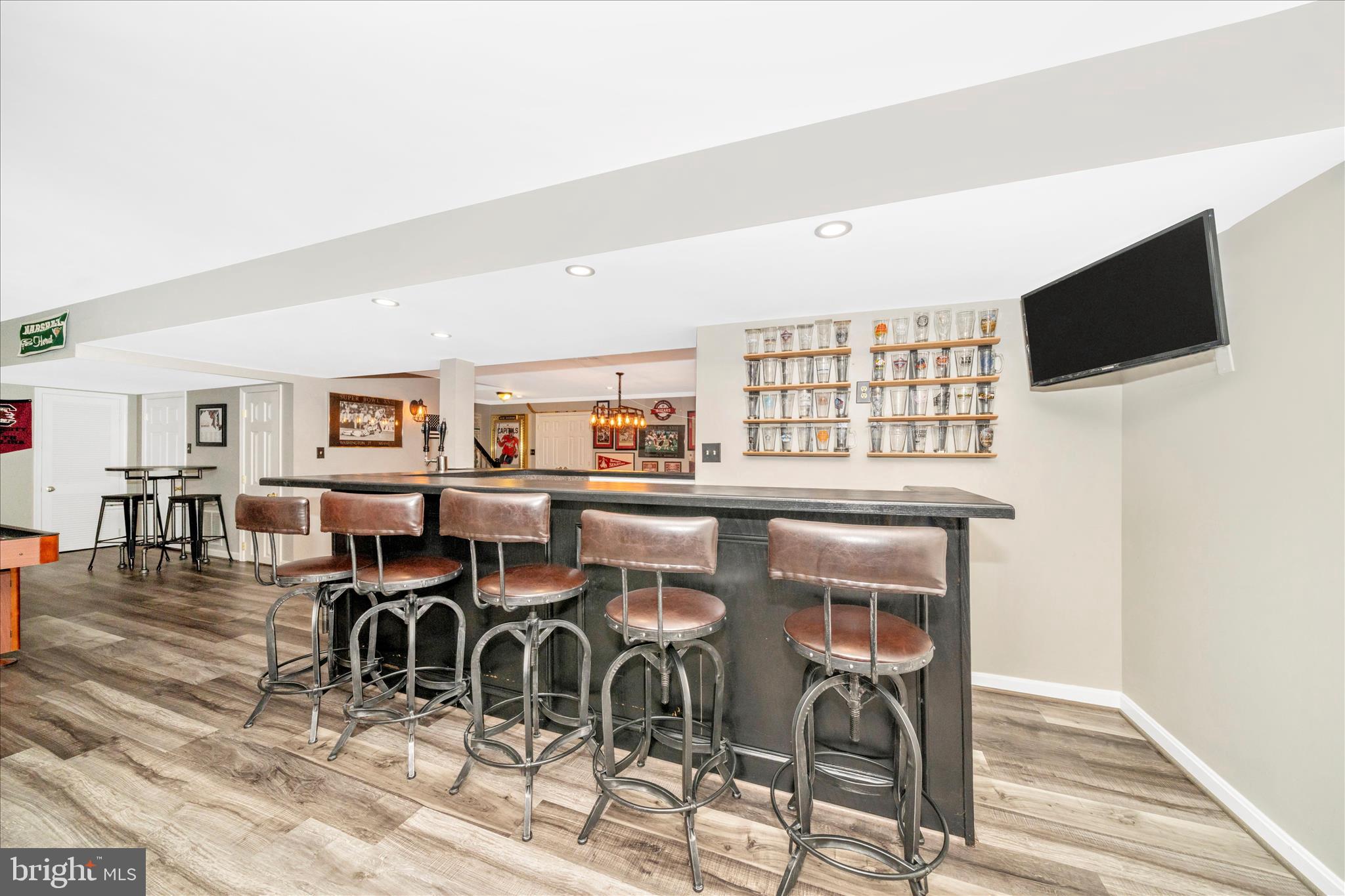 COUNTY VIEW - Residential